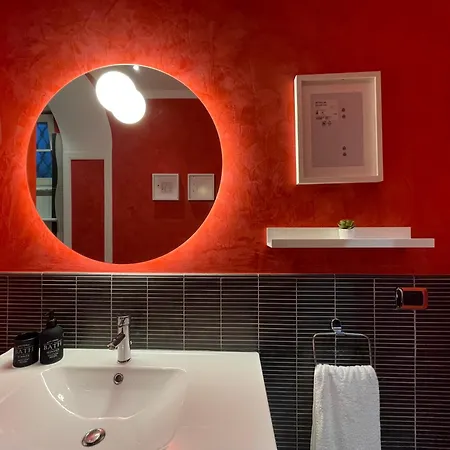 アパート Torino-historic Center Elegant Cathedral X4 トリノ