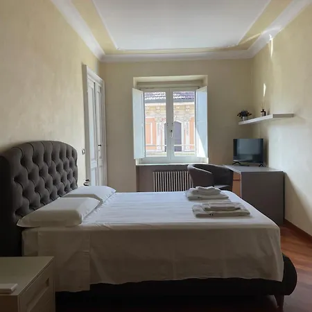 Torino-historic Center Elegant Cathedral X4 Lejlighed Torino